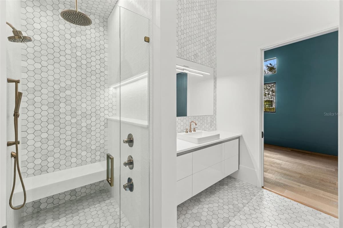 1194 PENINSULA AVENUE — photo 30 of 83