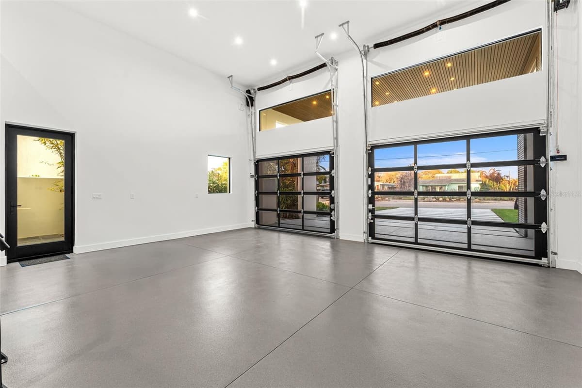 1194 PENINSULA AVENUE — photo 75 of 83