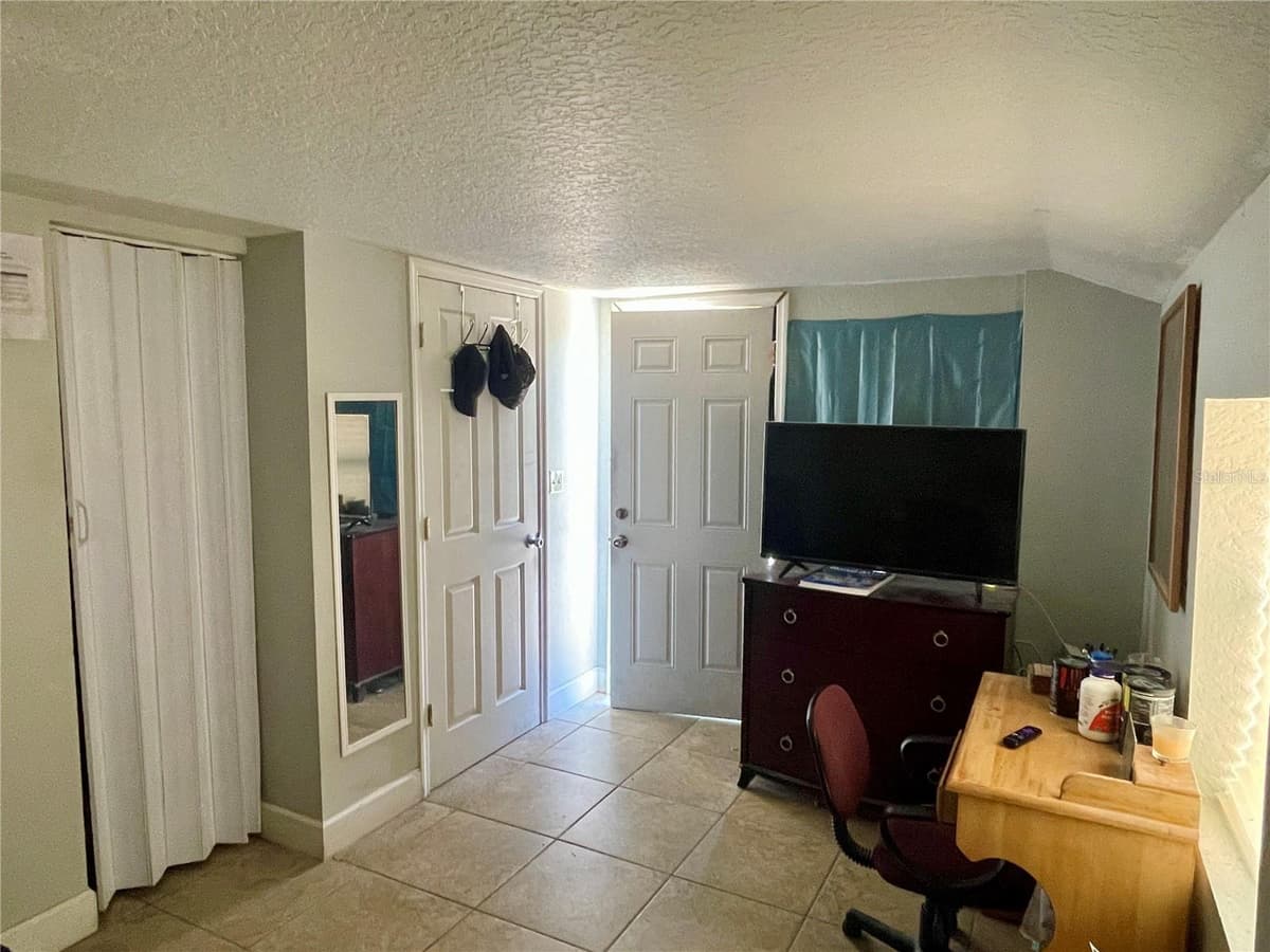 5075 CENTRAL AVENUE — photo 34 of 47