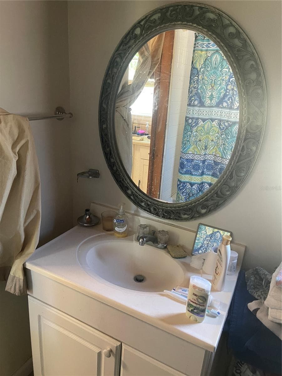 5075 CENTRAL AVENUE — photo 24 of 47