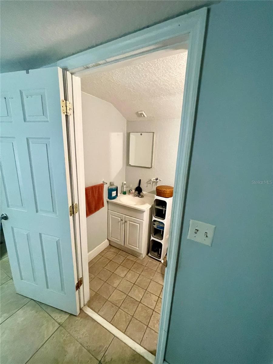5075 CENTRAL AVENUE — photo 40 of 47