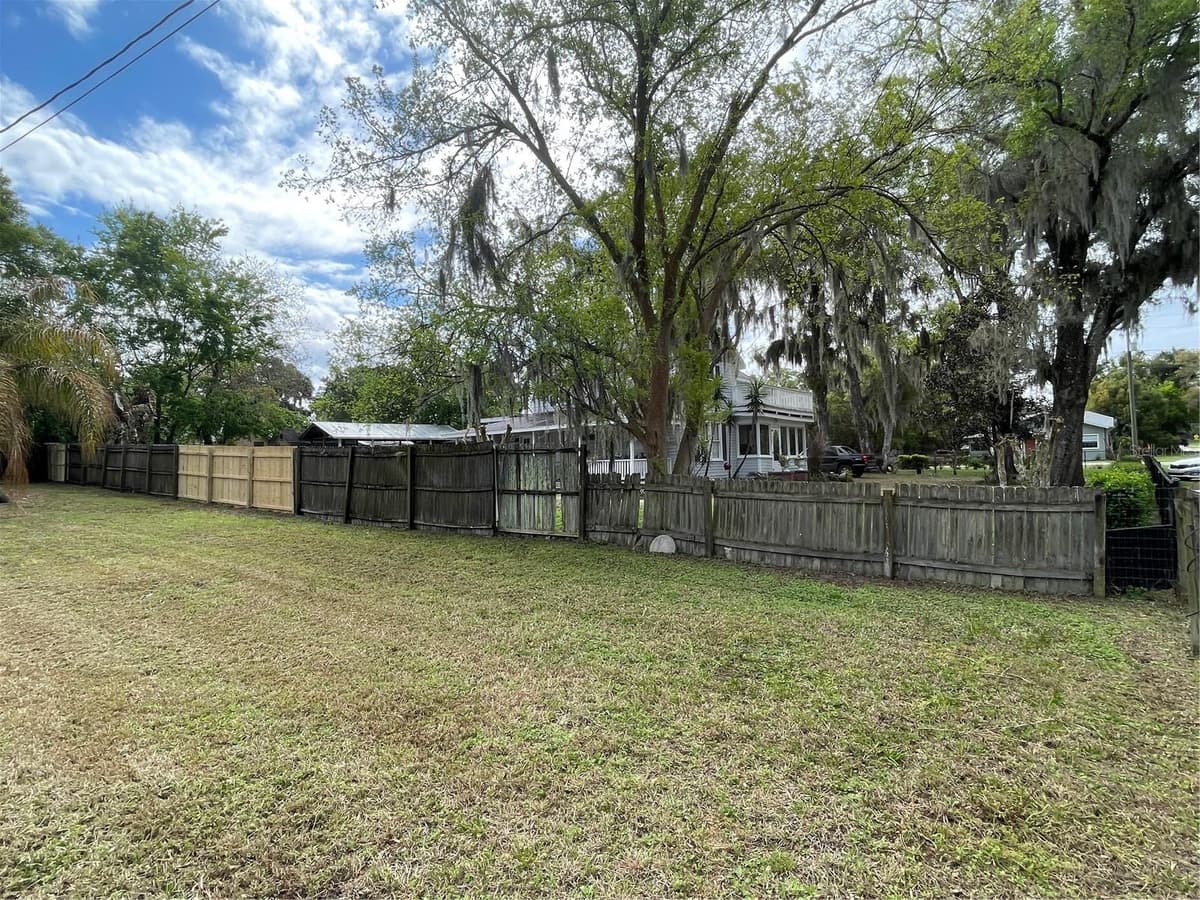 5075 CENTRAL AVENUE — photo 27 of 47