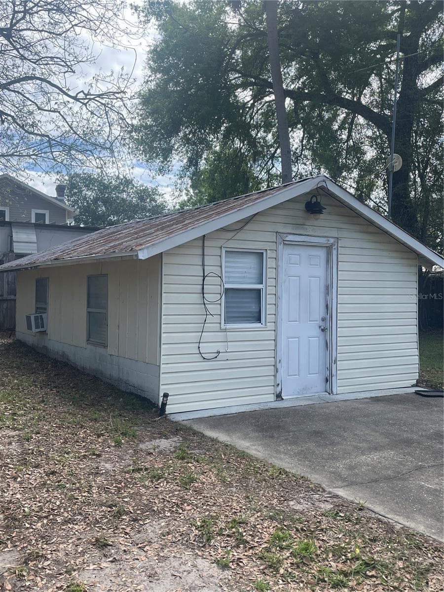 5075 CENTRAL AVENUE — photo 33 of 47