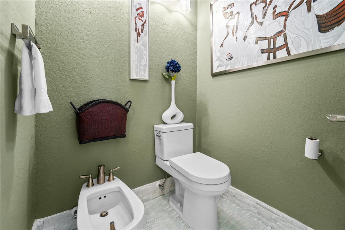 6900 RANCHERO COURT — photo 34 of 84