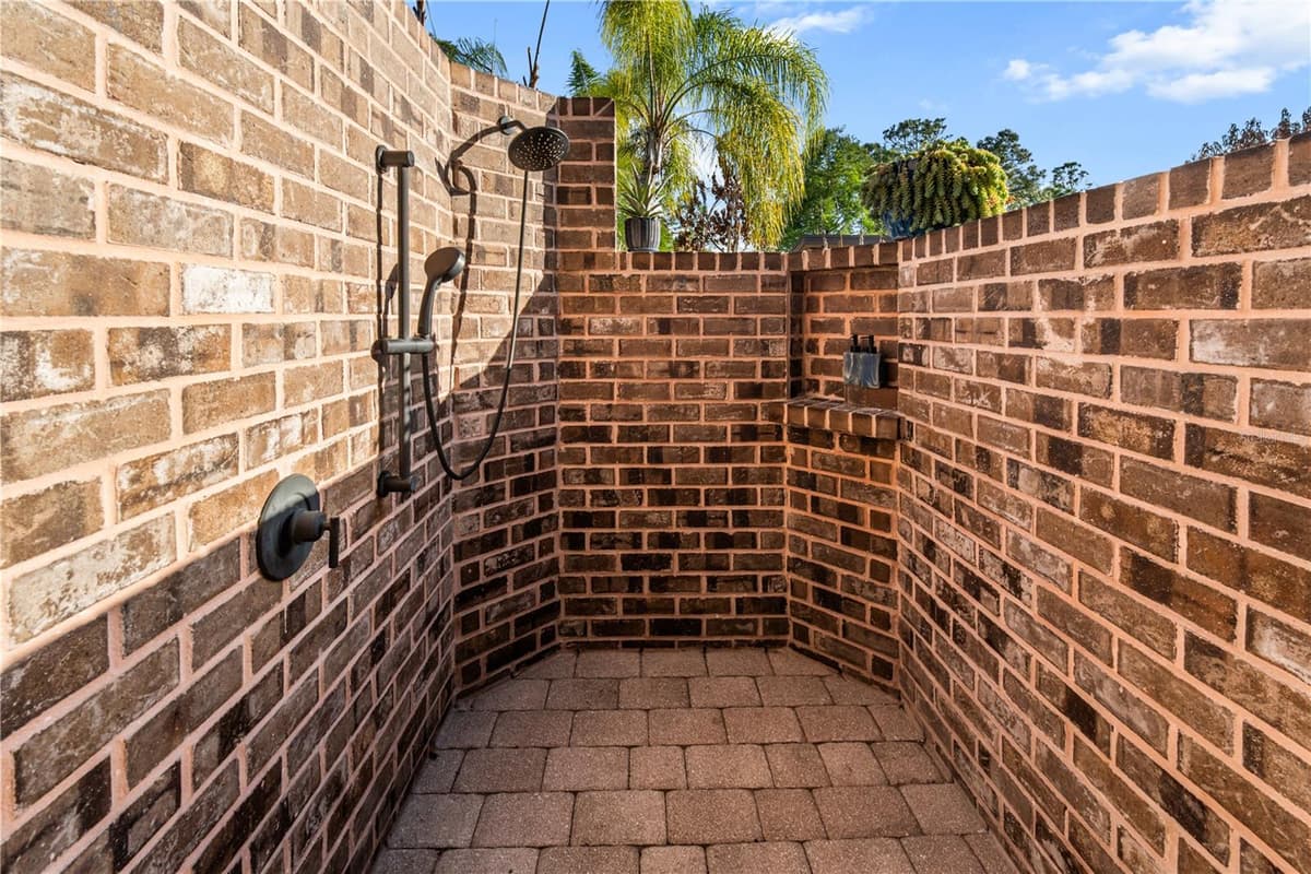 6900 RANCHERO COURT — photo 70 of 84
