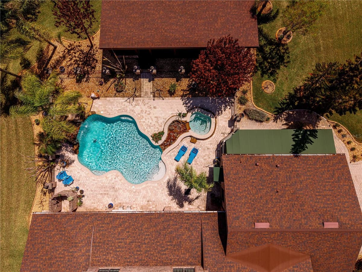 6900 RANCHERO COURT — photo 4 of 84