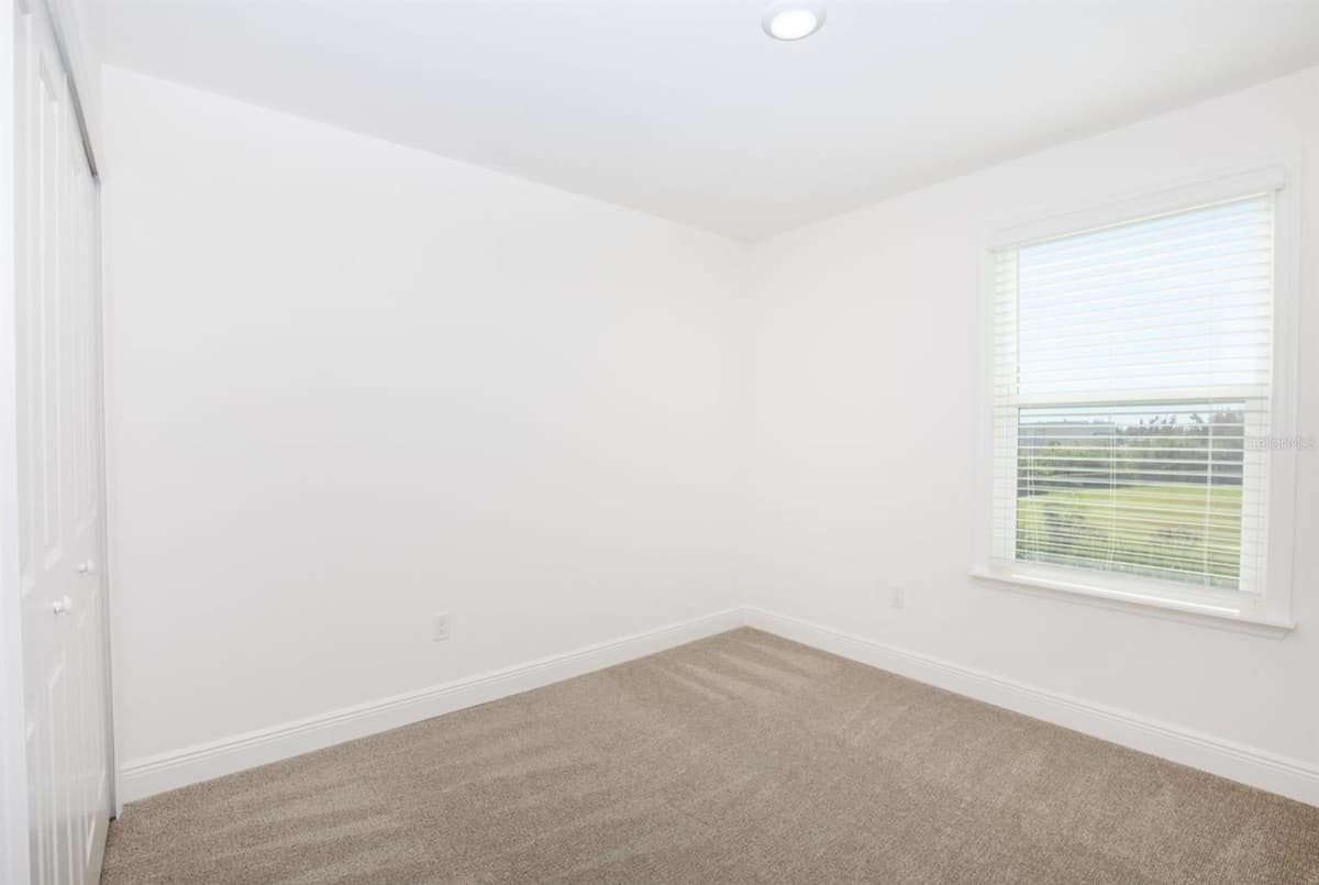 10536 FOUNTAIN PALM CIRCLE — photo 11 of 37