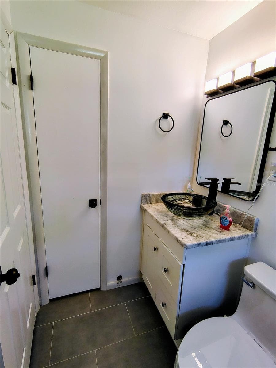 664 CR 467 — photo 27 of 43