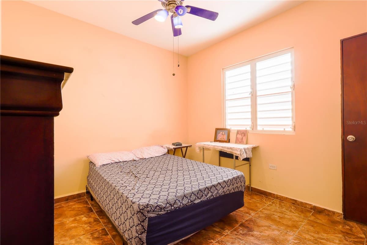 7 CALLE OPALO — photo 18 of 26