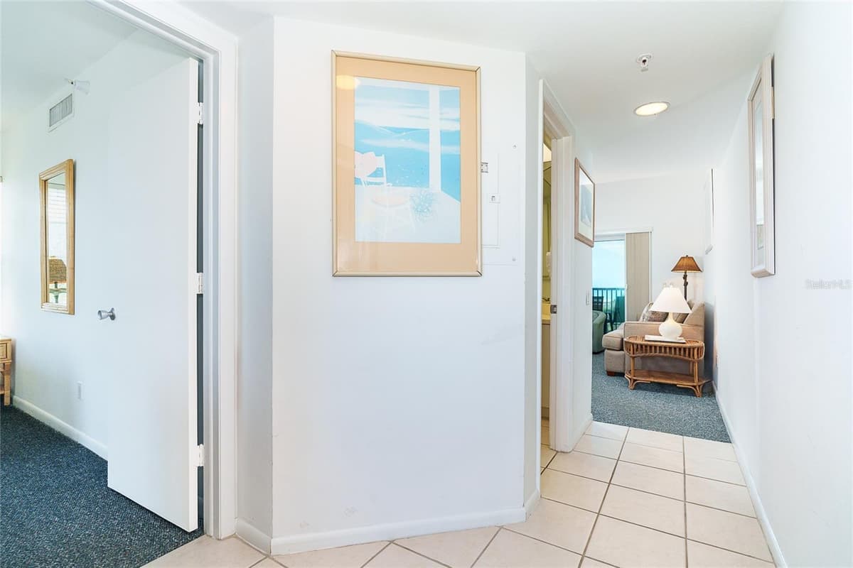 7438 PALM ISLAND DRIVE — photo 3 of 29