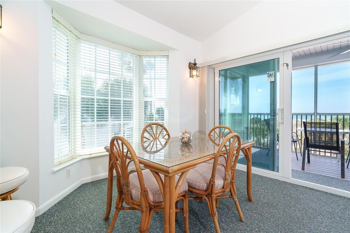 7438 PALM ISLAND DRIVE — photo 13 of 29