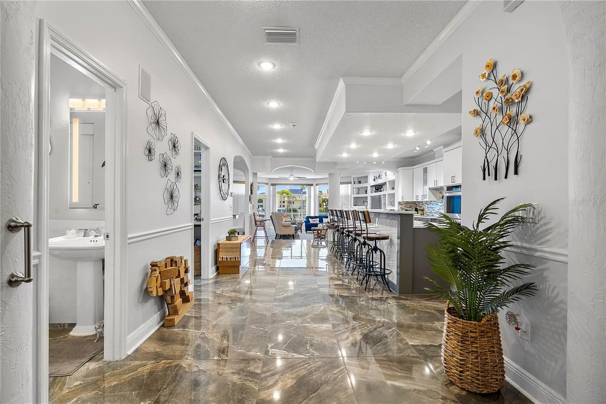 830 PINELLAS BAYWAY — photo 7 of 61