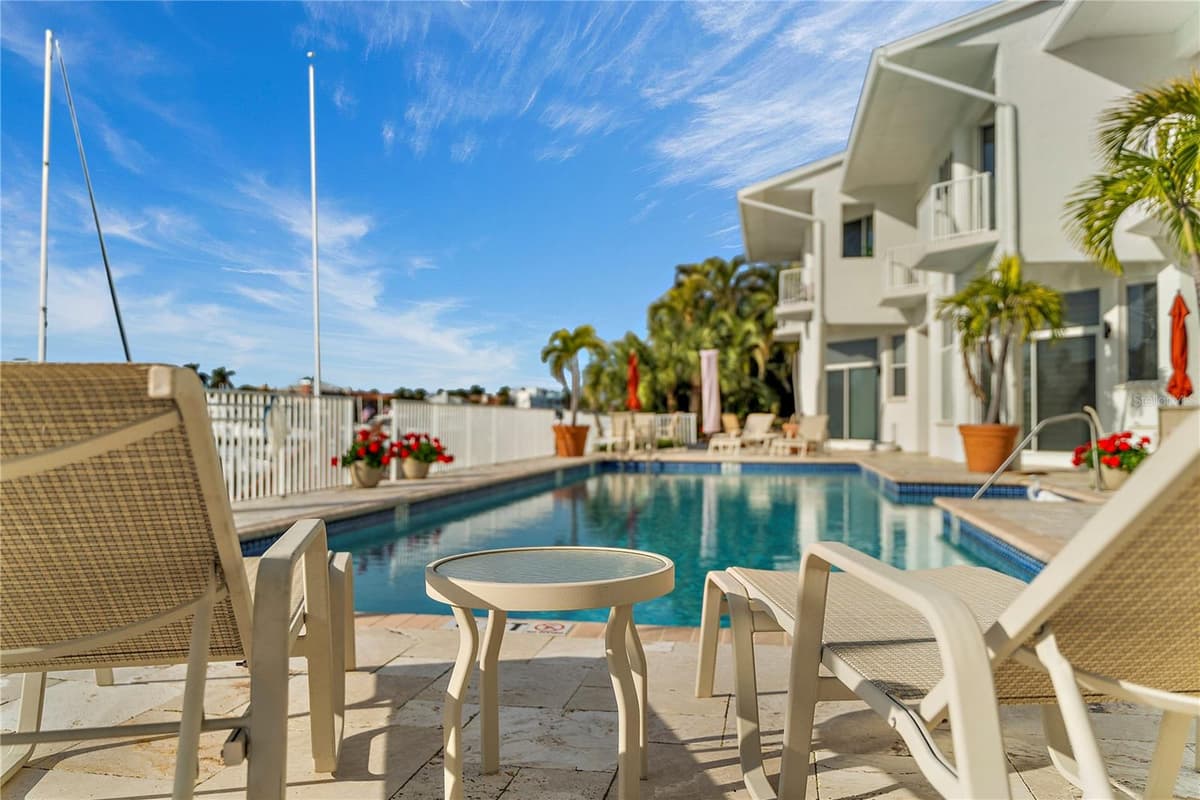 830 PINELLAS BAYWAY — photo 52 of 61