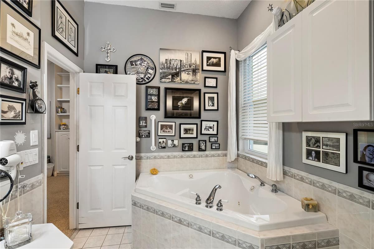 830 PINELLAS BAYWAY — photo 43 of 61