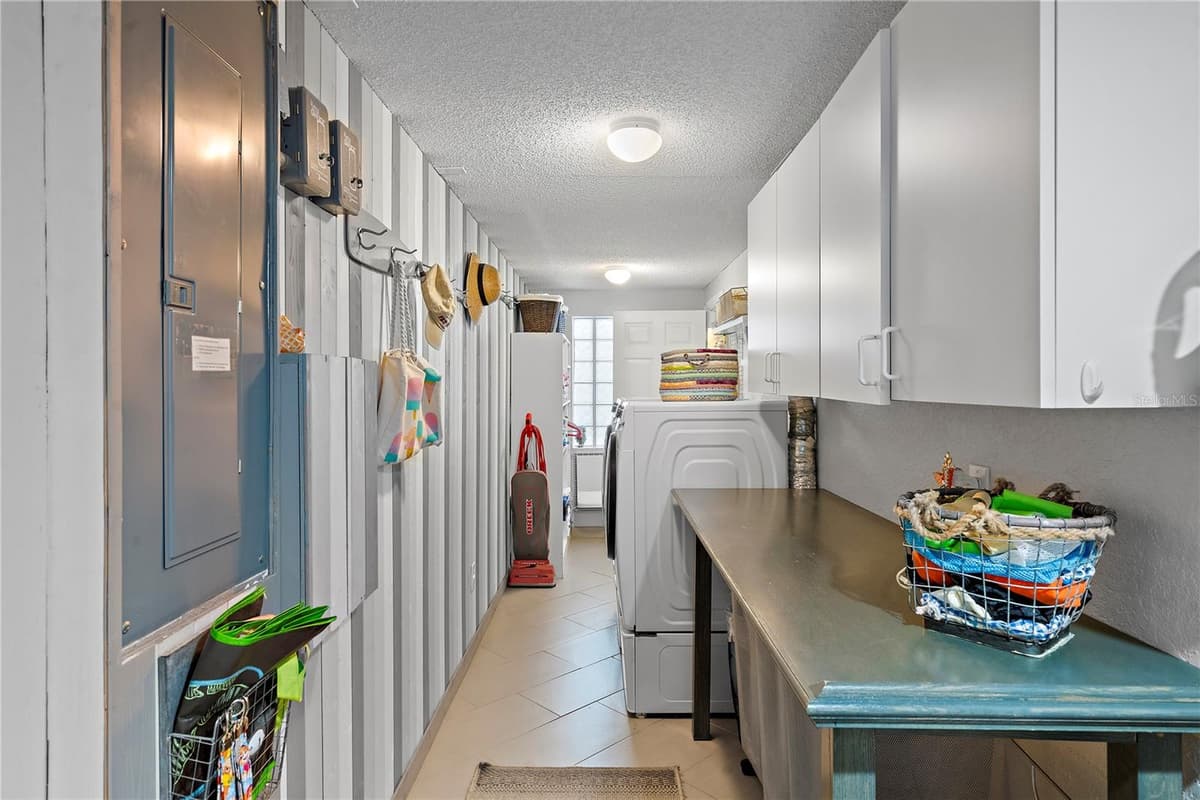 830 PINELLAS BAYWAY — photo 21 of 61
