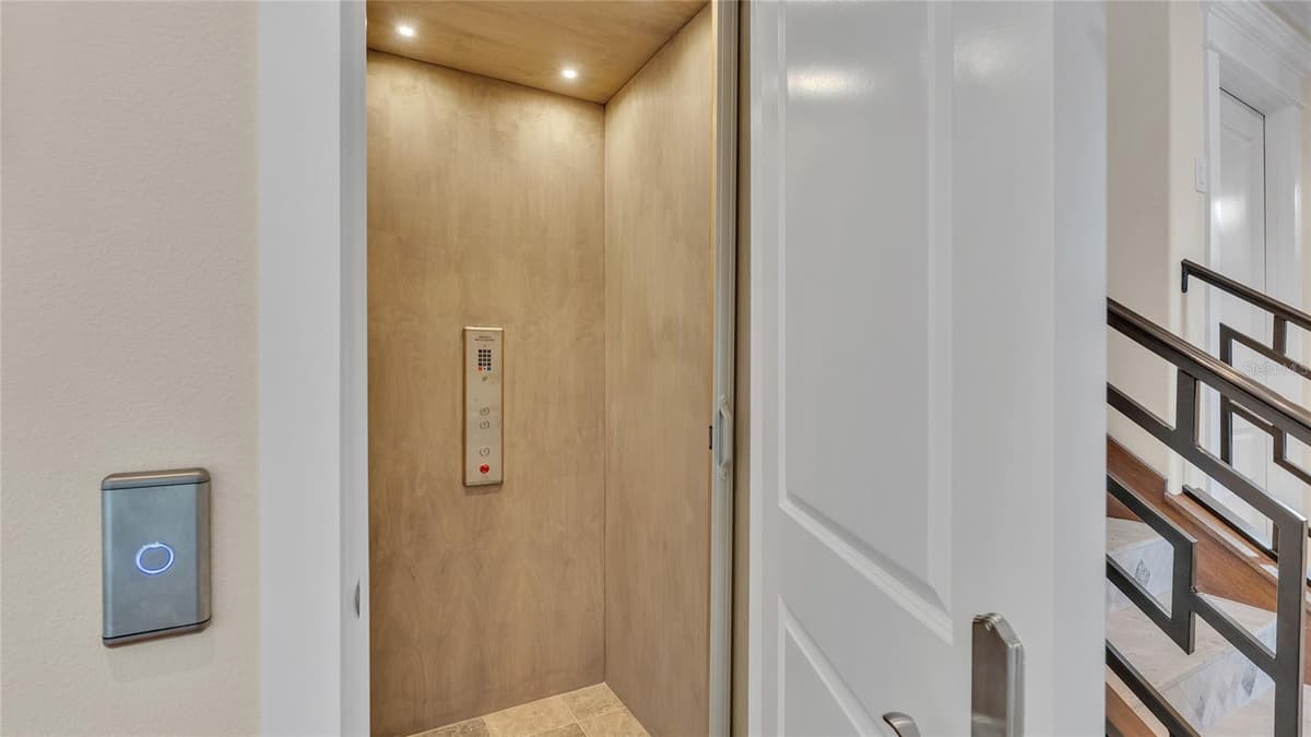 635 KEY ROYALE DRIVE — photo 51 of 100