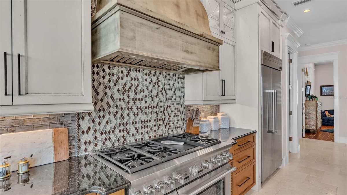 635 KEY ROYALE DRIVE — photo 70 of 100