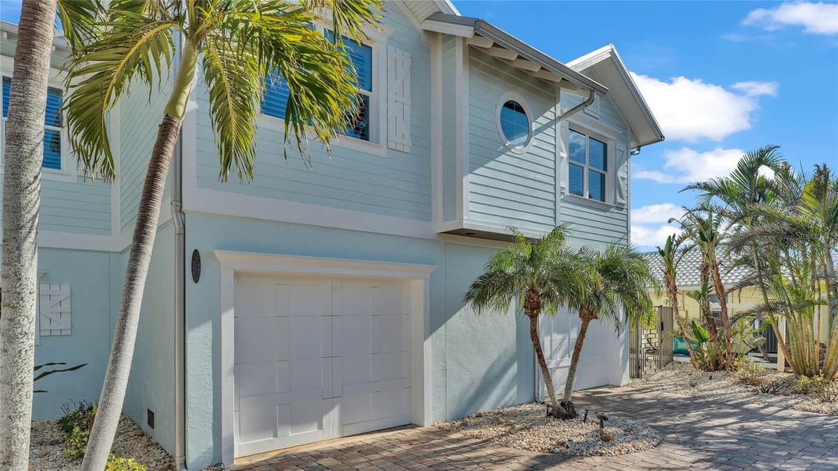 635 KEY ROYALE DRIVE — photo 7 of 100