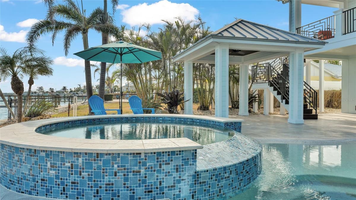 635 KEY ROYALE DRIVE — photo 29 of 100