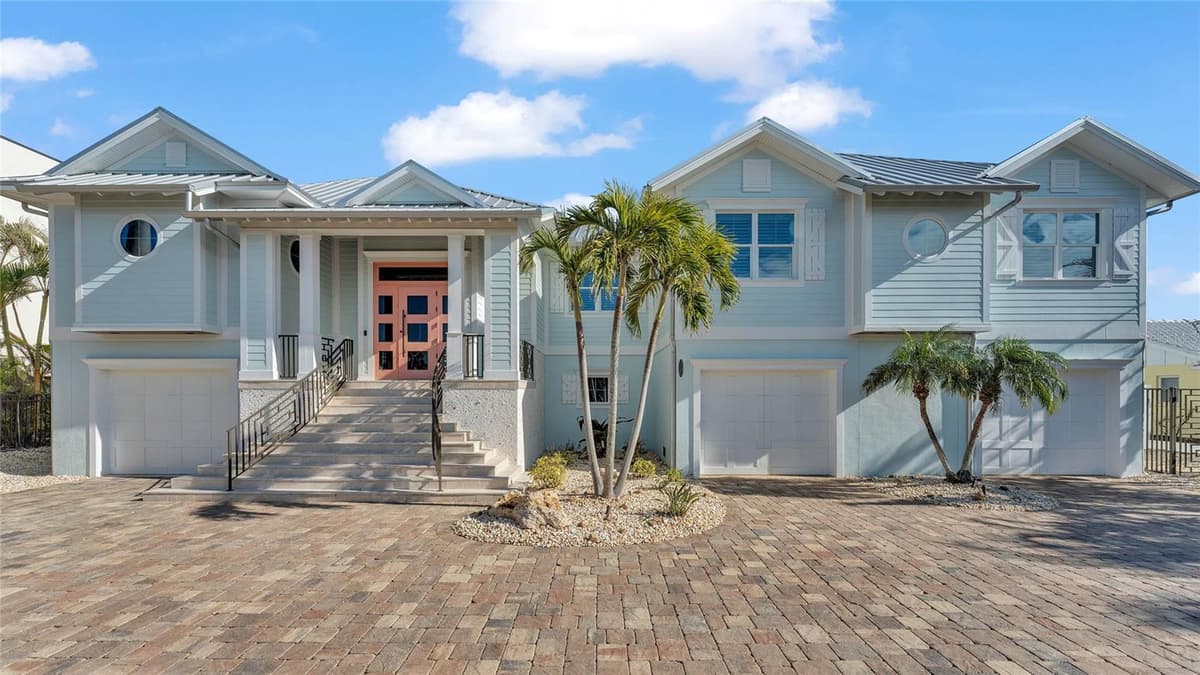 635 KEY ROYALE DRIVE — photo 2 of 100