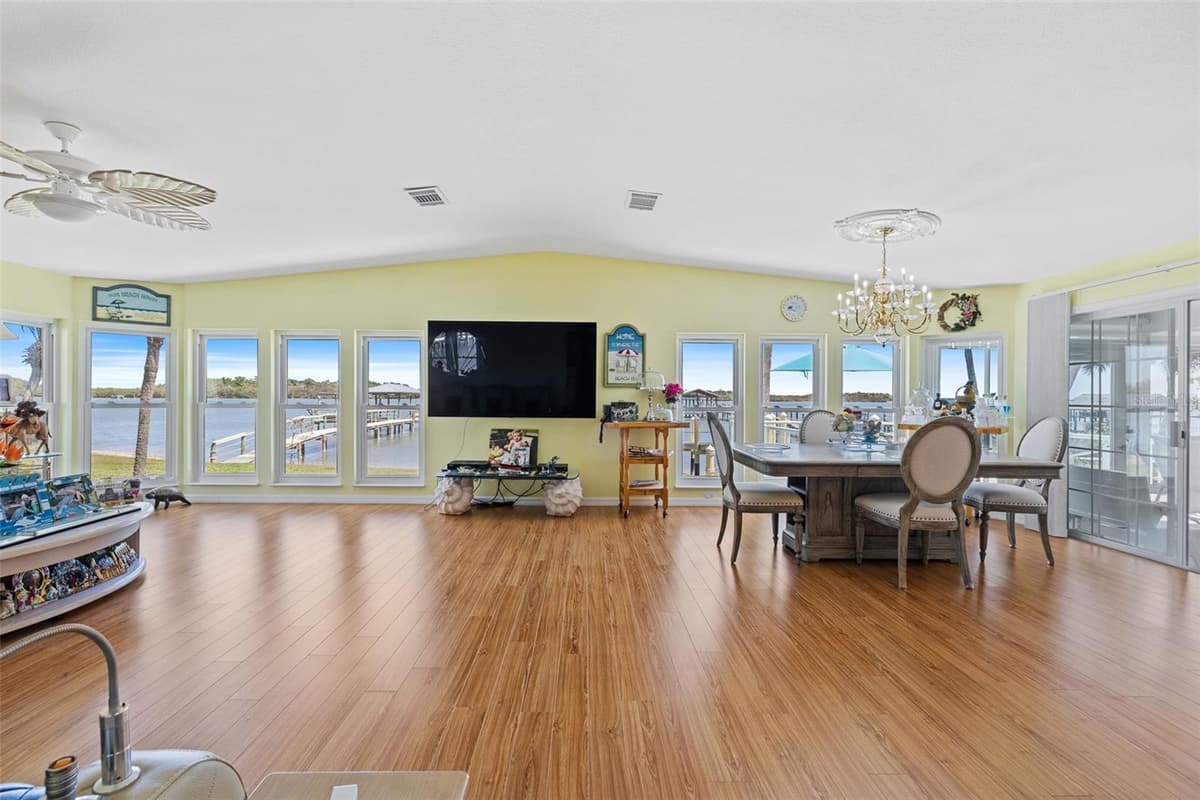 349 MARSH LANDING LOOP — photo 15 of 45