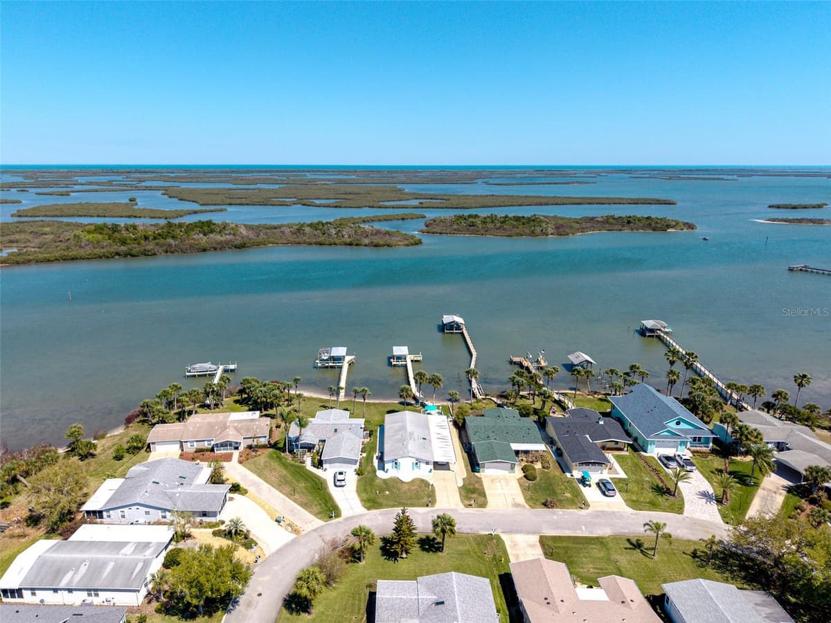 349 MARSH LANDING LOOP — photo 3 of 45