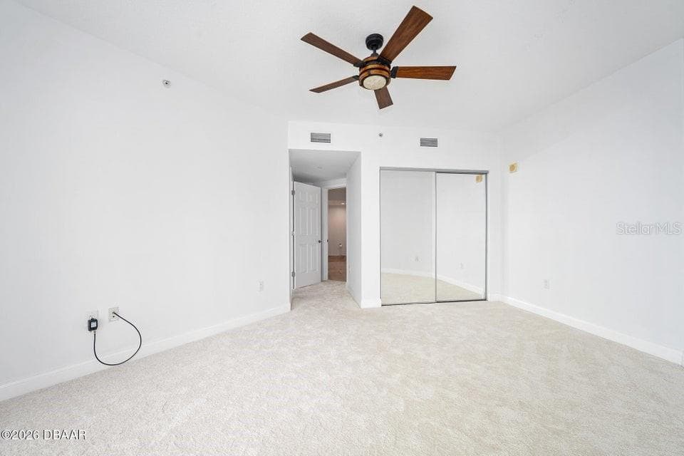 231 RIVERSIDE DRIVE — photo 18 of 54