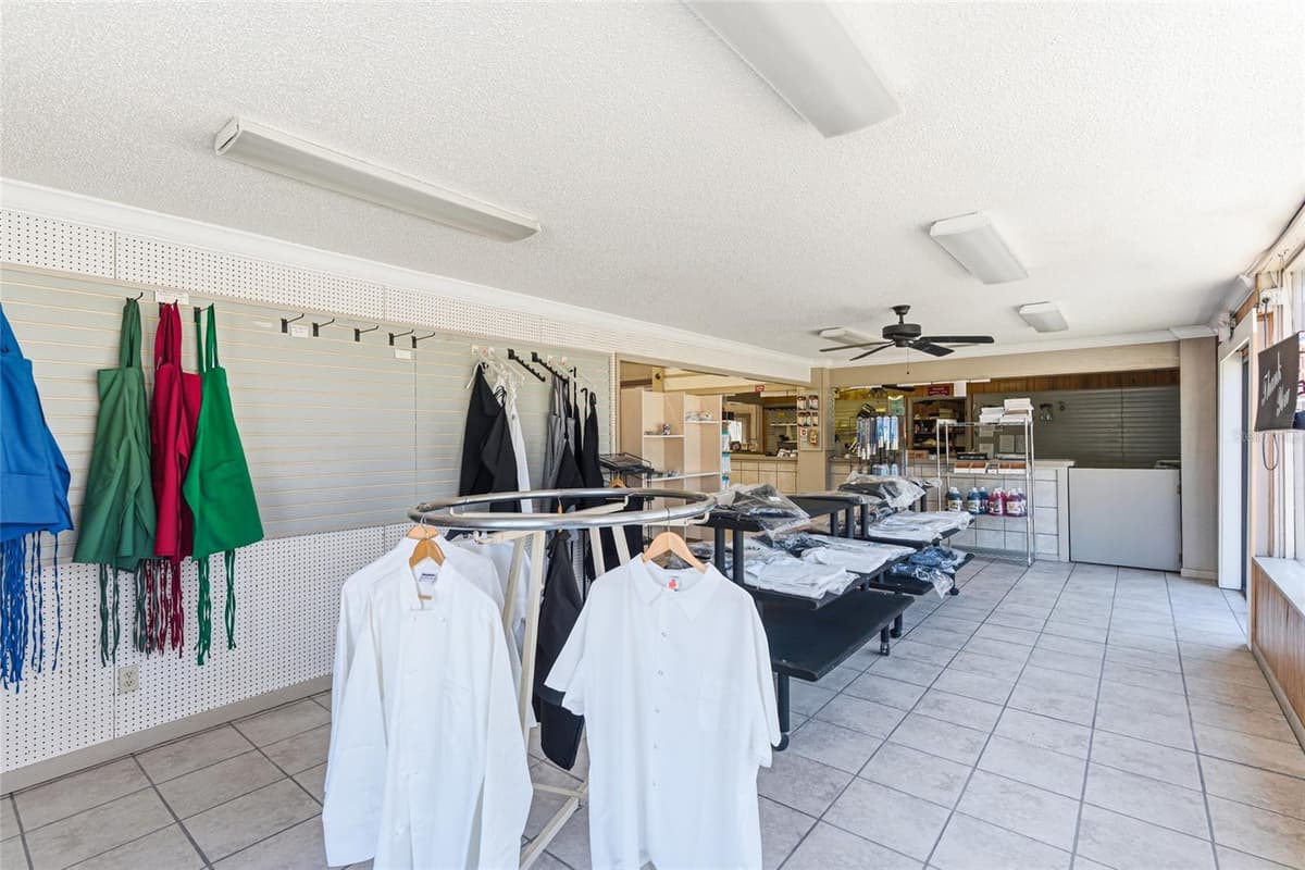 185 SAN MARCO AVENUE — photo 12 of 53