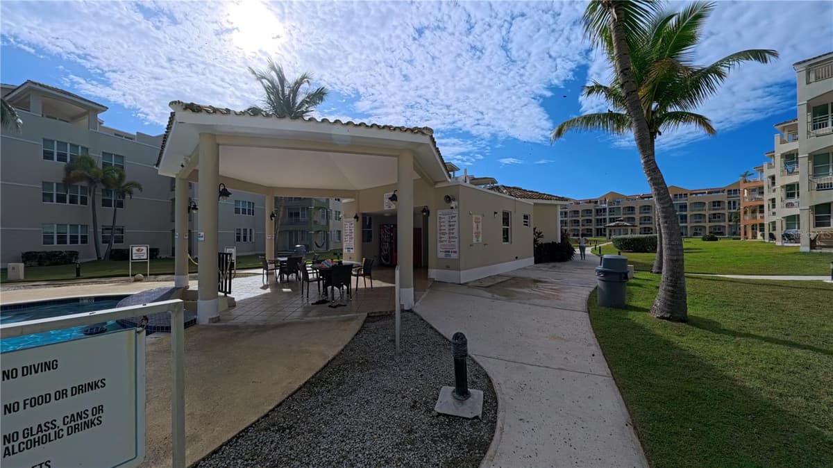 400 COND. HAUDIMAR BEACH APARTMENTS, EDIF. F — photo 41 of 47