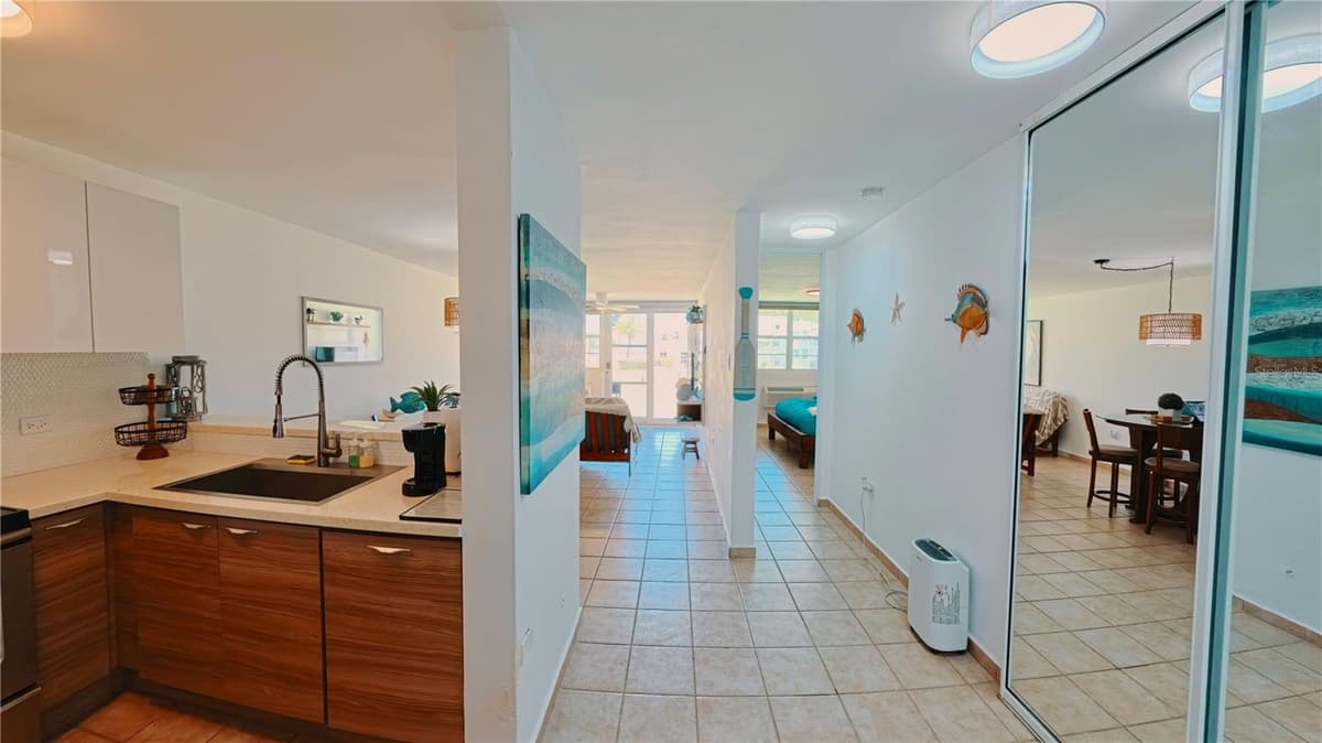 400 COND. HAUDIMAR BEACH APARTMENTS, EDIF. F — photo 14 of 47