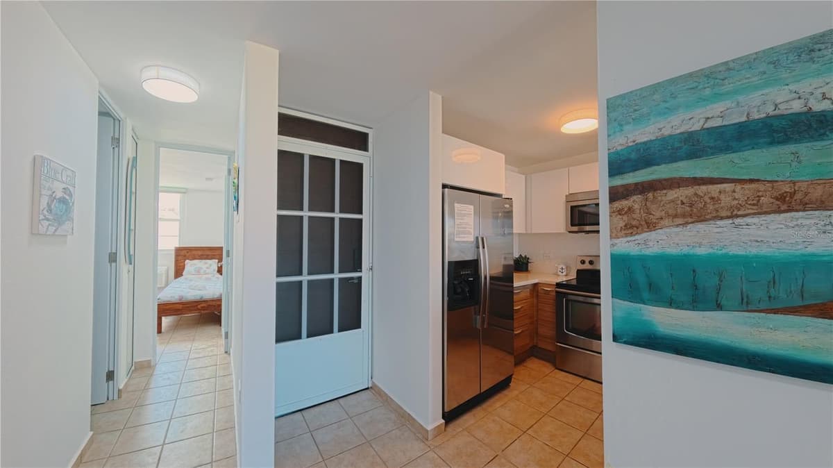 400 COND. HAUDIMAR BEACH APARTMENTS, EDIF. F — photo 23 of 47