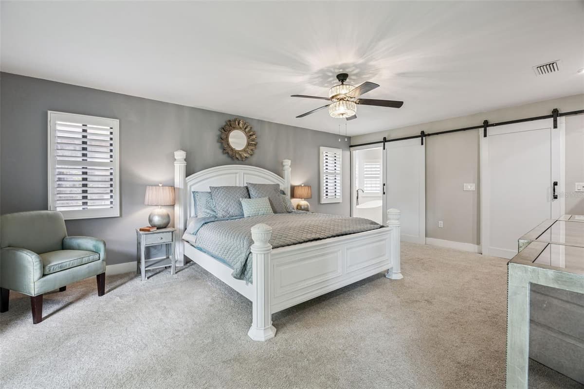 312 WATERWOOD DRIVE — photo 16 of 52
