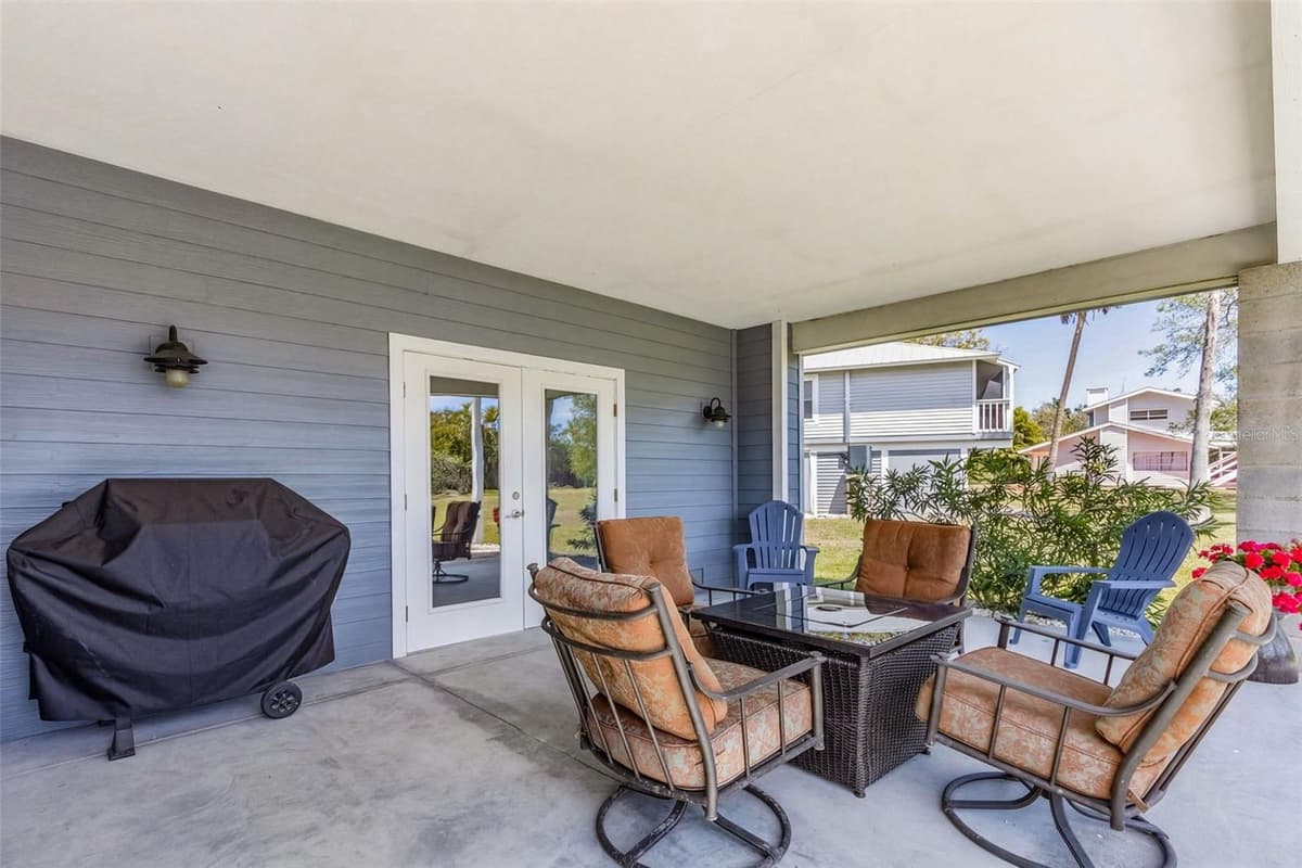 7655 MYRSINE CIRCLE — photo 11 of 42