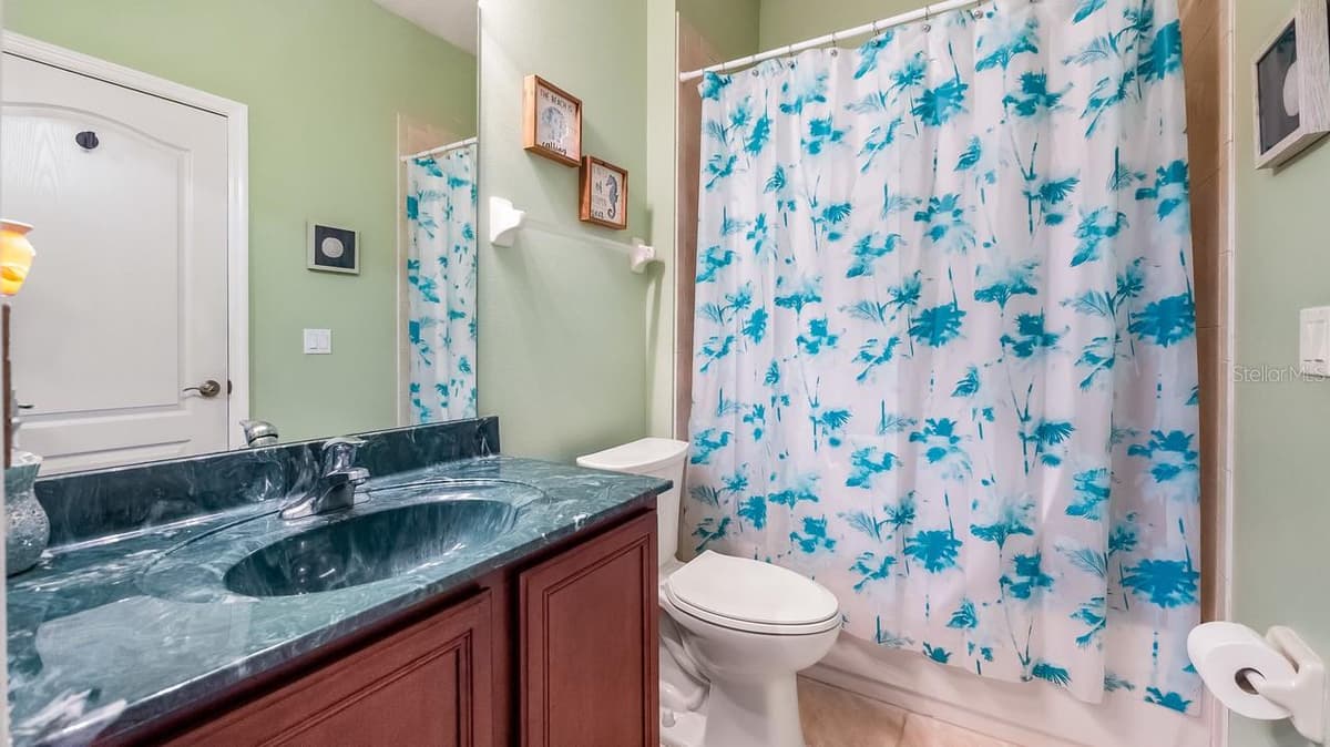 7351 SPRING MOUNTAIN LANE — photo 39 of 70