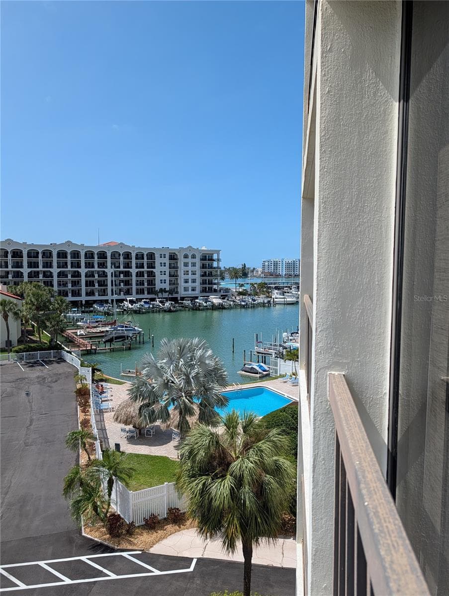 255 DOLPHIN POINT — photo 34 of 83
