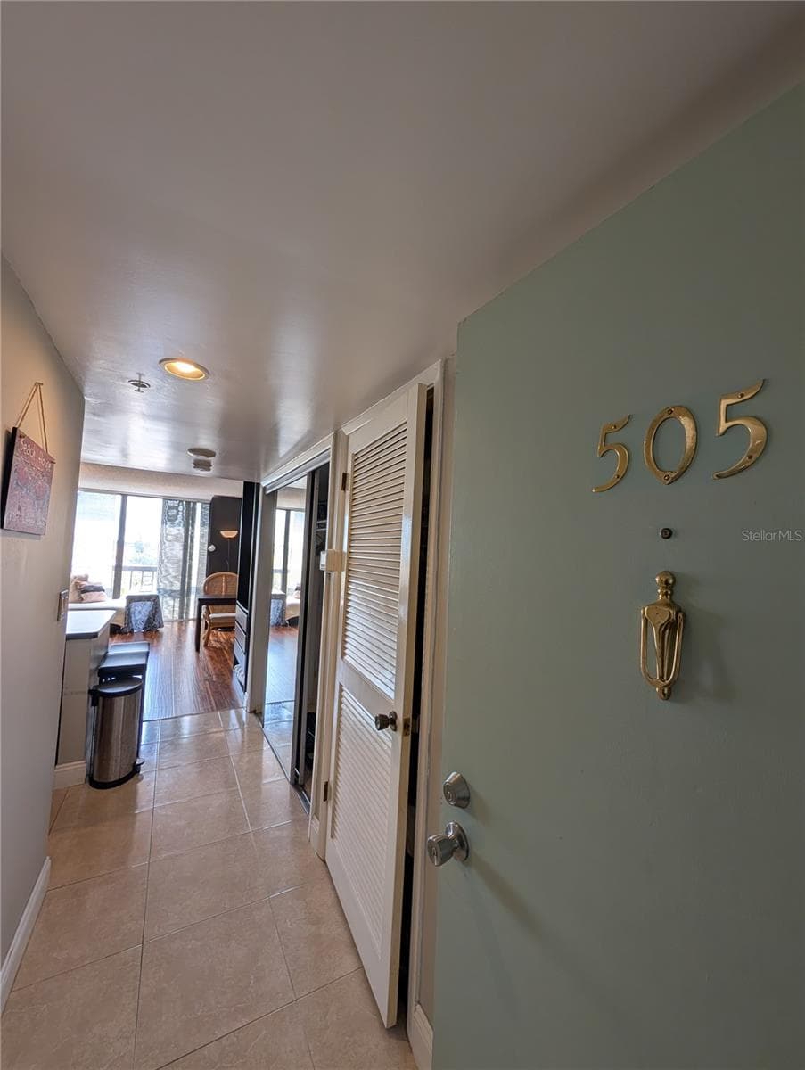 255 DOLPHIN POINT — photo 6 of 83