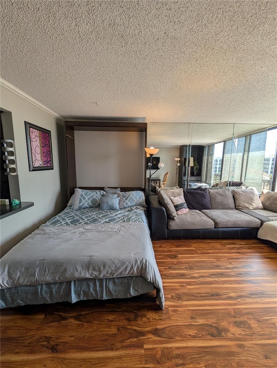 255 DOLPHIN POINT — photo 13 of 83