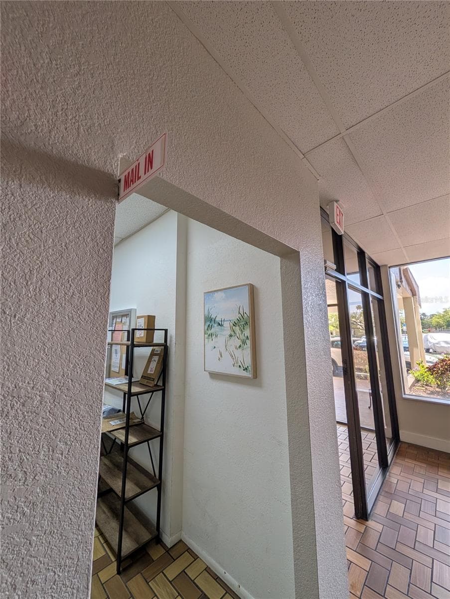 255 DOLPHIN POINT — photo 37 of 83