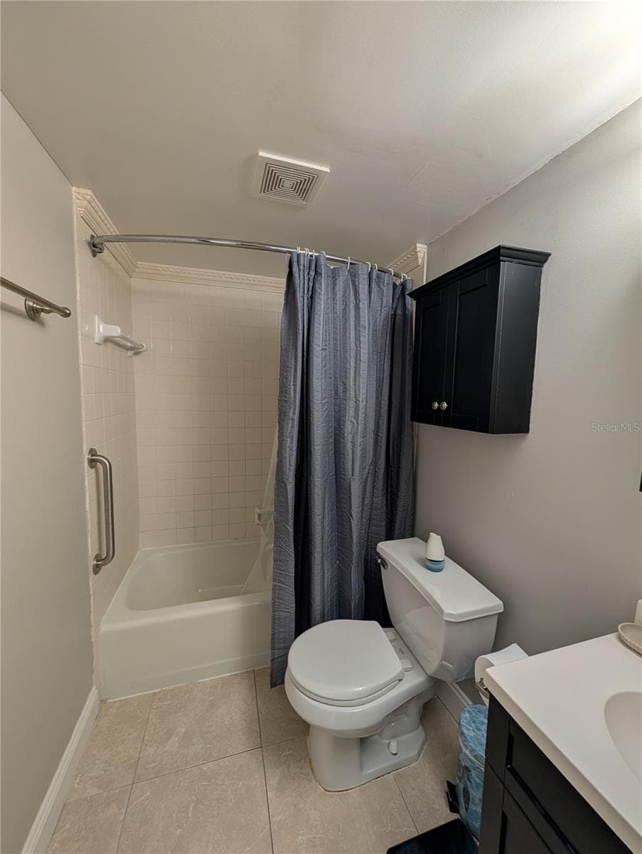 255 DOLPHIN POINT — photo 10 of 83