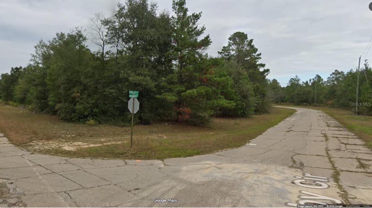 Lot 7, Unit 2, Blk 213 DELFT DRIVE — photo 1 of 7