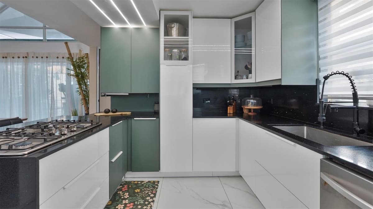 G-6 LOMBARDIA STREET — photo 10 of 28