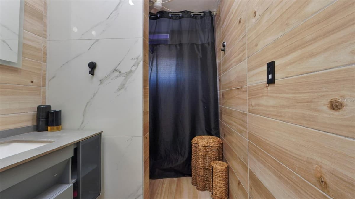 G-6 LOMBARDIA STREET — photo 16 of 28