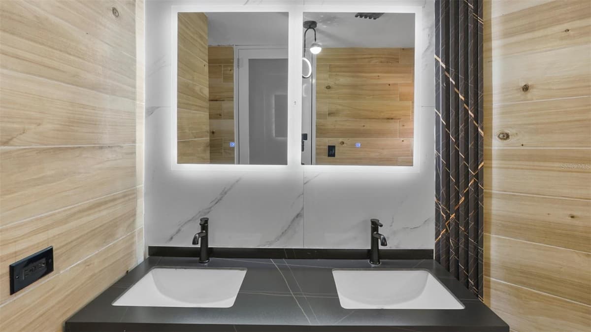 G-6 LOMBARDIA STREET — photo 21 of 28