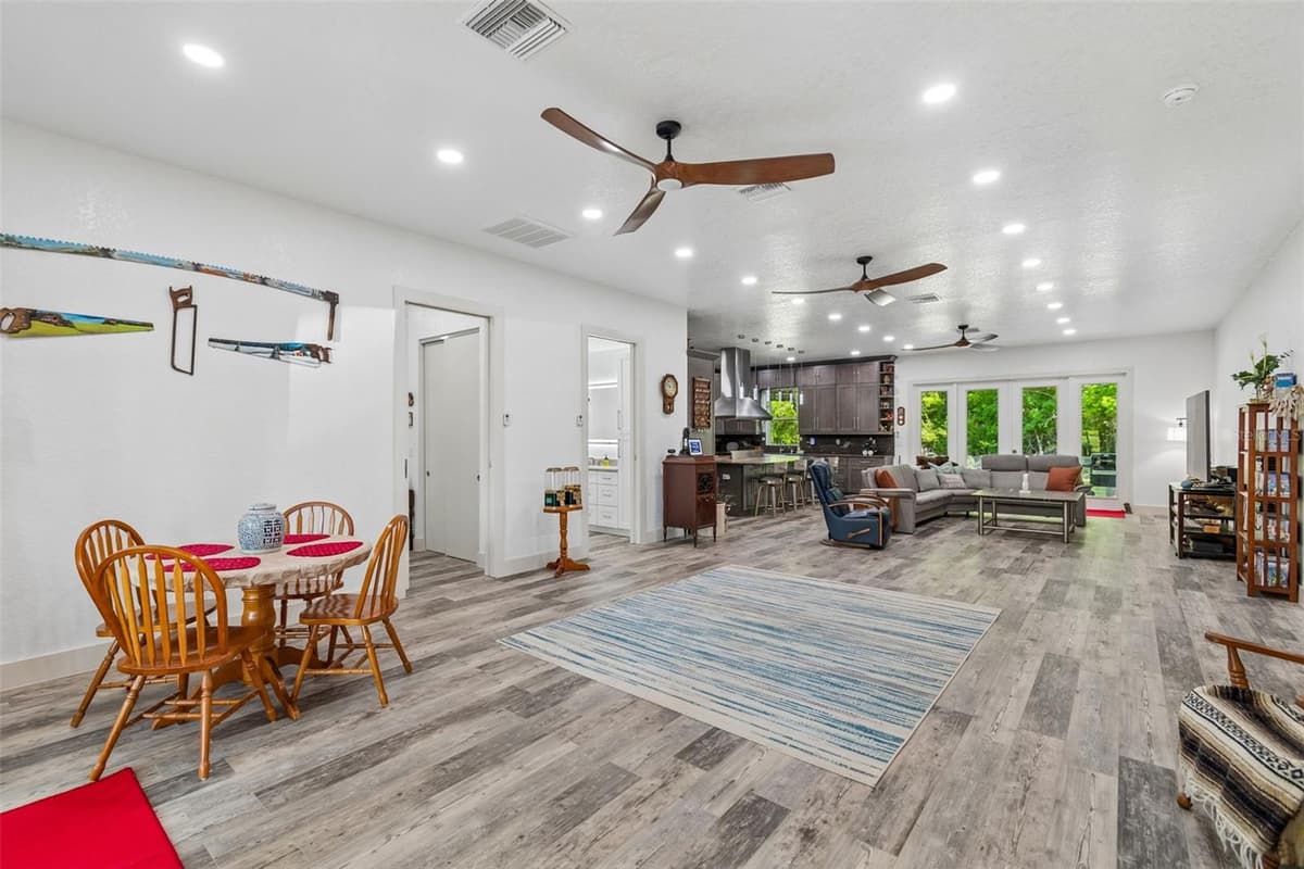 4300 CR 673 — photo 11 of 100