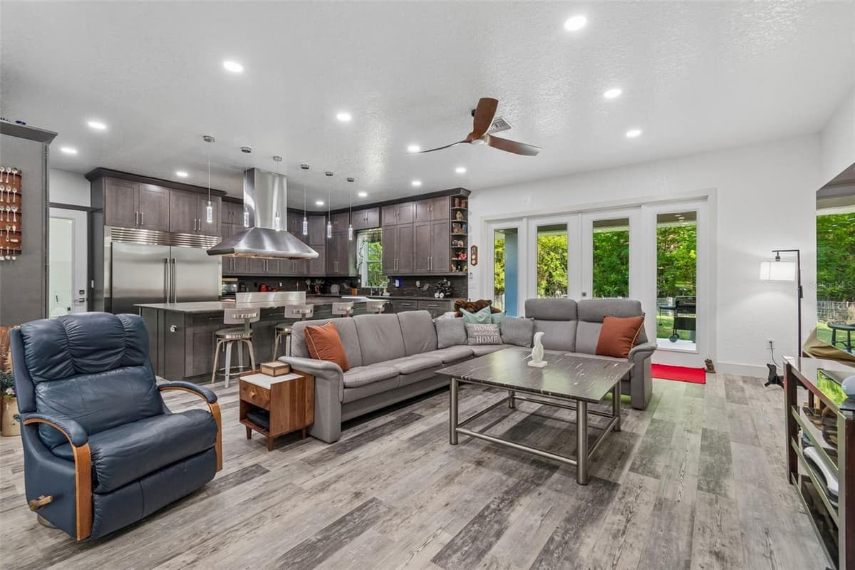 4300 CR 673 — photo 21 of 100