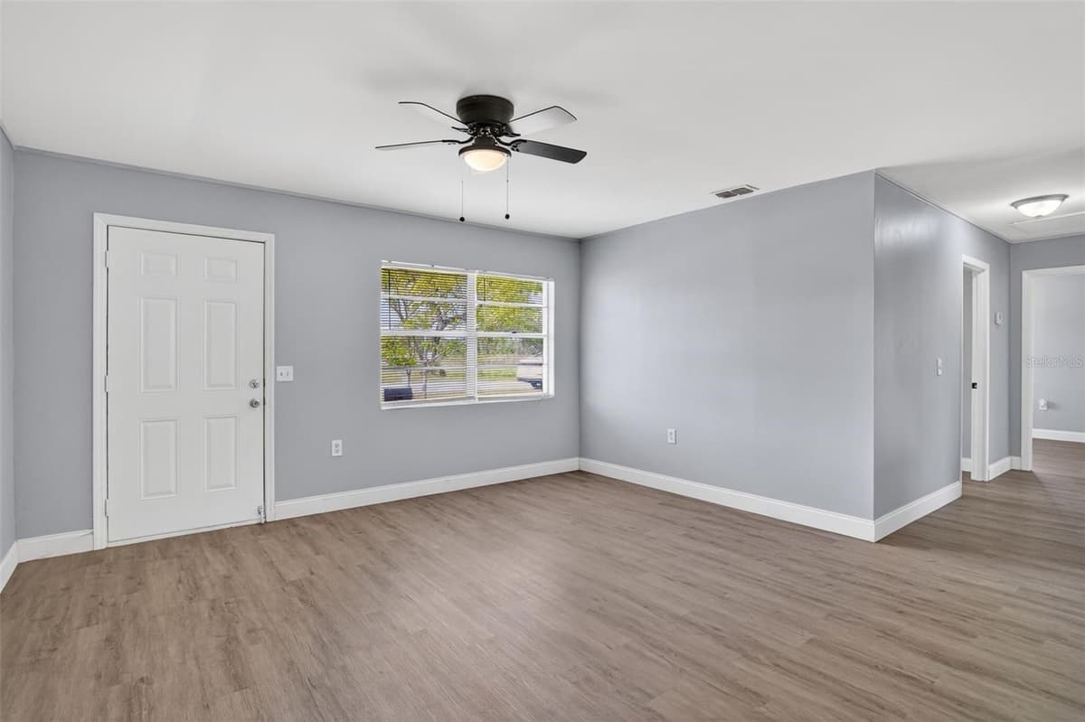 165 ANDERSON STREET — photo 60 of 84