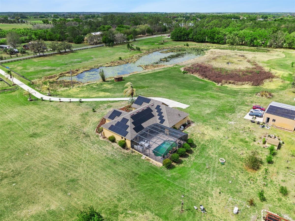7139 GROVELAND FARMS ROAD — photo 32 of 36