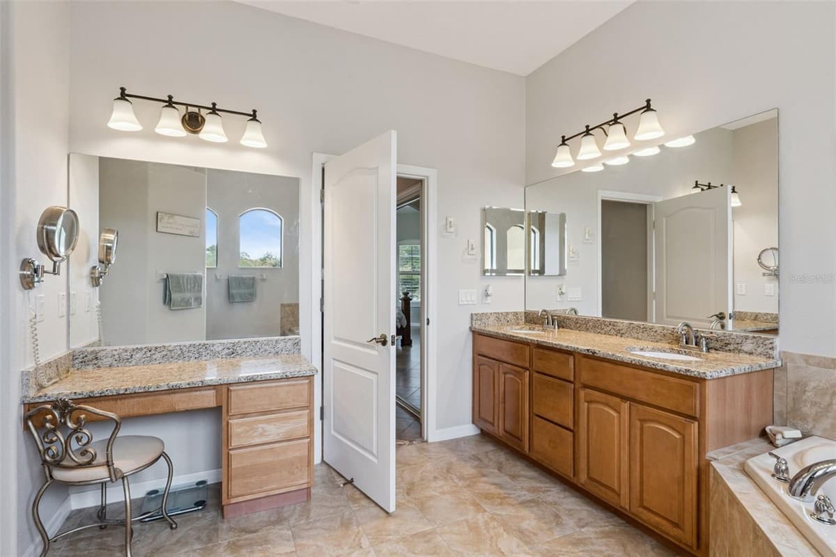 7139 GROVELAND FARMS ROAD — photo 21 of 36
