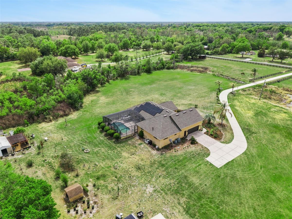 7139 GROVELAND FARMS ROAD — photo 31 of 36