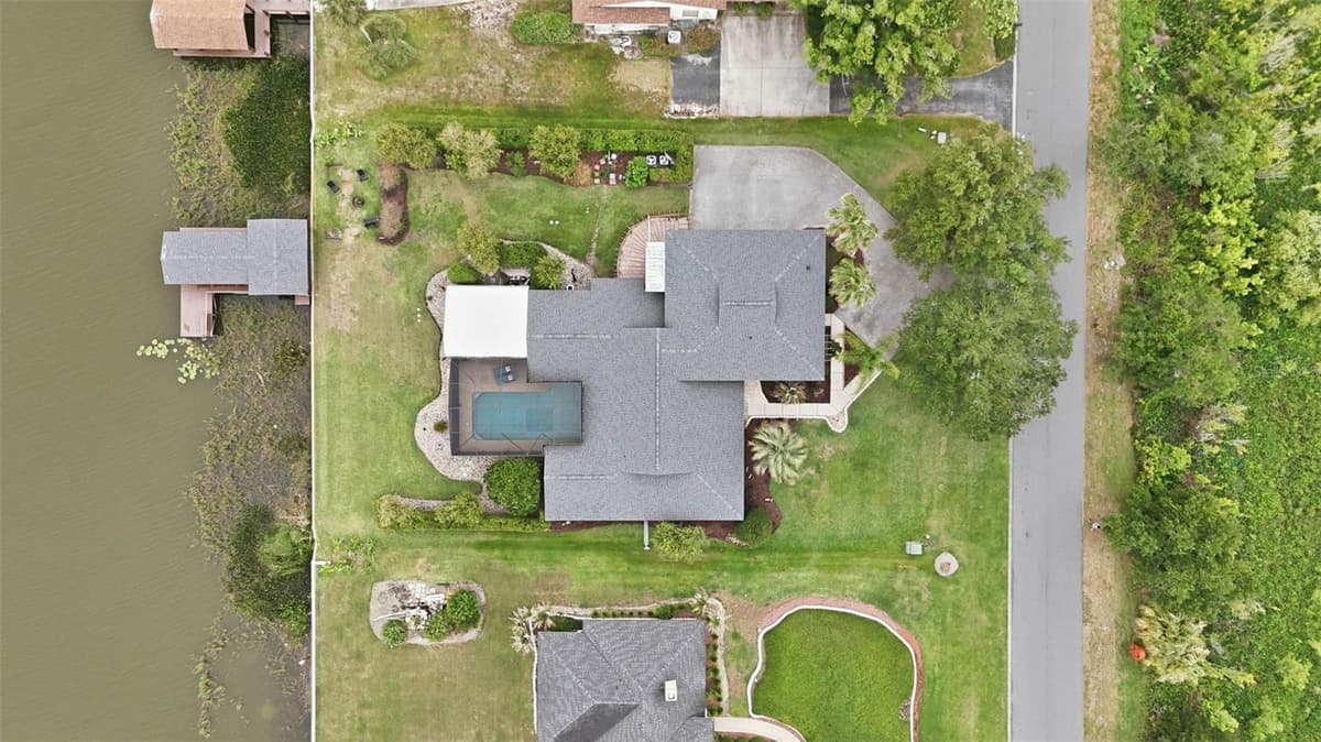 29116 BEAUCLAIRE DRIVE — photo 62 of 64